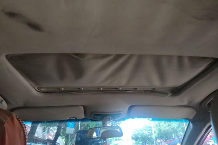 Used Roewe 350 2011 350S 1.5L Automatic Xunyue Edition Headliner