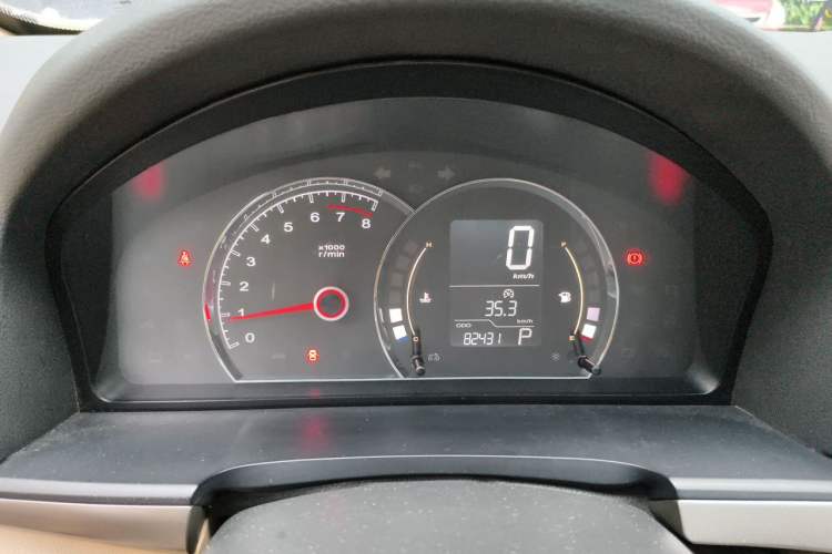 Used Roewe 350 2011 350S 1.5L Automatic Xunda Edition Instrument Cluster