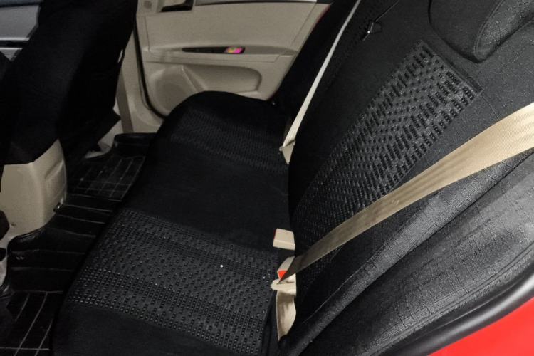 Used Roewe 350 2011 350S 1.5L Manual Xunchi Edition Left Rear Seat