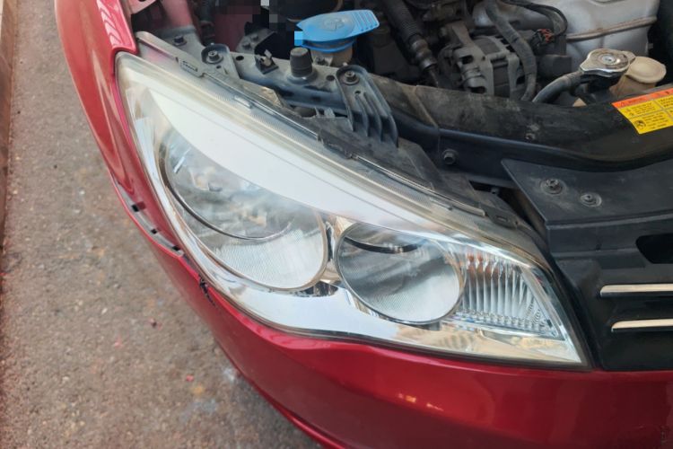 Used Roewe 350 2011 350S 1.5L Manual Xunchi Edition Right Front Headlight