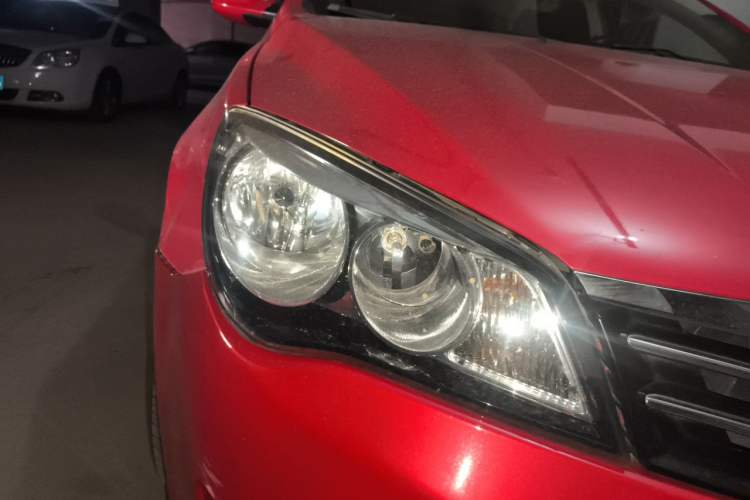 Used Roewe 350 2011 350S 1.5L Manual Xunchi Edition Right Front Headlight