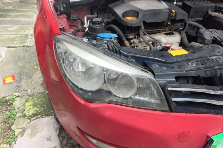 Used Roewe 350 2011 350S 1.5L Manual Xunchi Edition Right Front Headlight