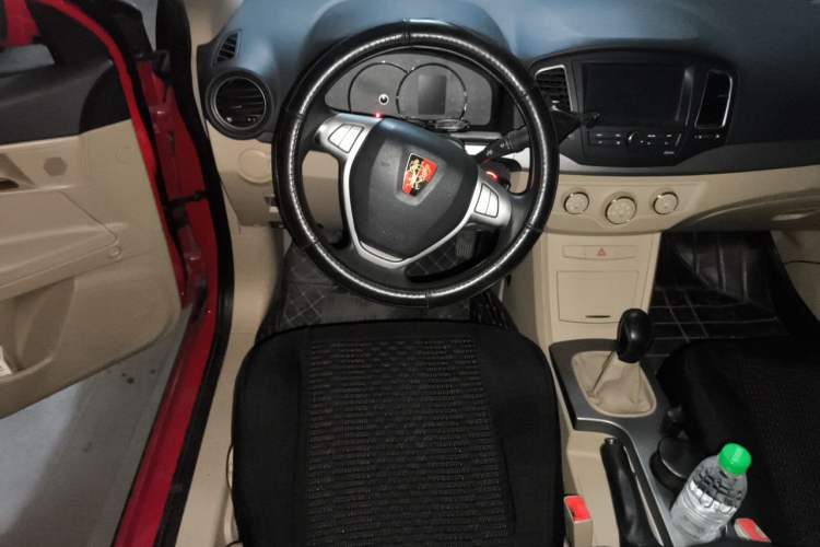 Used Roewe 350 2011 350S 1.5L Manual Xunchi Edition Steering Wheel