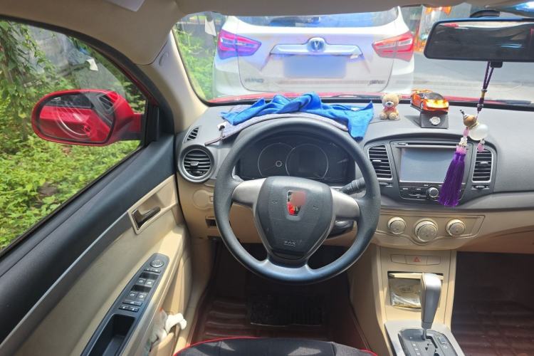 Used Roewe 350 2011 350S 1.5L Automatic Xunda Edition Steering Wheel