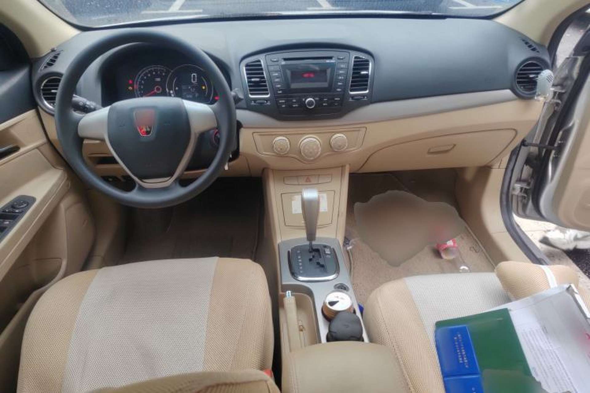 Used Roewe 350 2011 350S 1.5L Automatic Xunda Edition Center Console