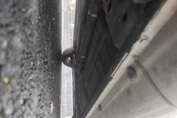 Used Roewe 350 2011 350S 1.5L Automatic Xunda Edition Chassis Front Left