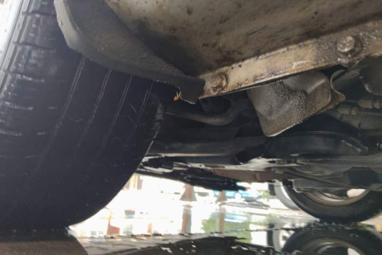 Used Roewe 350 2011 350S 1.5L Automatic Xunda Edition Chassis Front Right