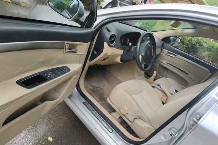 Used Roewe 350 2011 350S 1.5L Manual Xunchi Edition Driver Seat