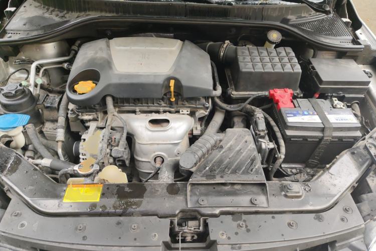 Used Roewe 350 2011 350S 1.5L Manual Xunchi Edition Engine Bay