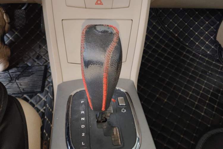 Used Roewe 350 2011 350S 1.5L Automatic Xunda Edition Gear Lever
