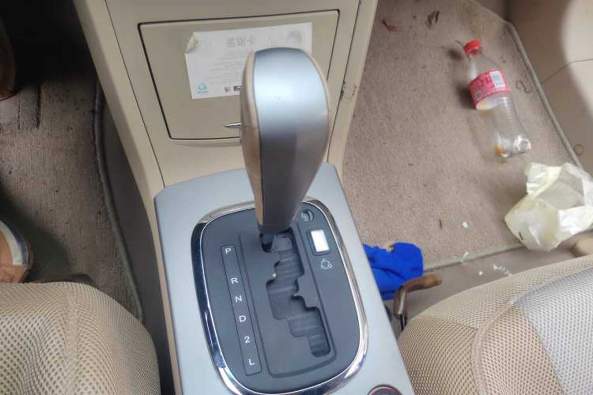 Used Roewe 350 2011 350S 1.5L Automatic Xunda Edition Gear Lever