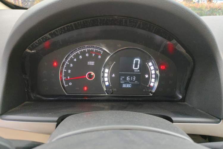Used Roewe 350 2011 350S 1.5L Manual Xunchi Edition Instrument Cluster