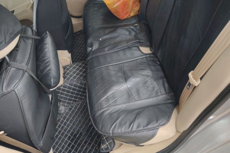 Used Roewe 350 2011 350S 1.5L Automatic Xunda Edition Left Rear Seat