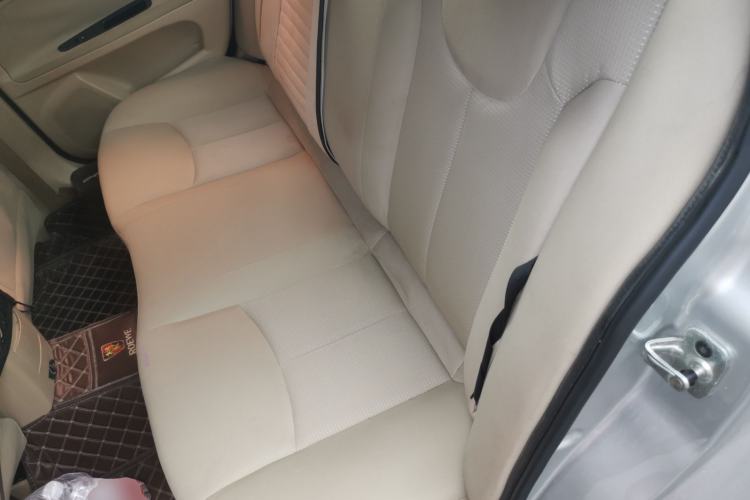 Used Roewe 350 2011 350S 1.5L Automatic Xunda Edition Left Rear Seat