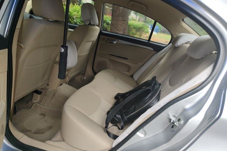 Used Roewe 350 2011 350S 1.5L Manual Xunchi Edition Left Rear Seat