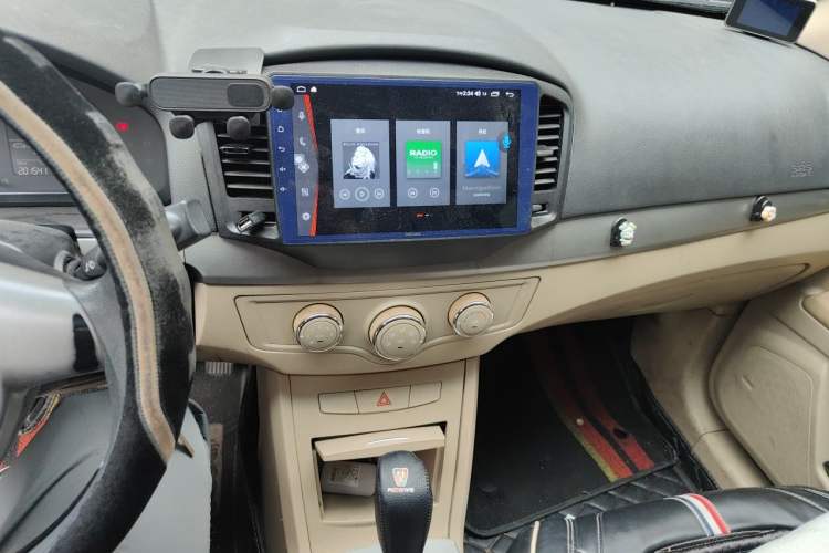 Used Roewe 350 2011 350S 1.5L Automatic Xunda Edition Audio And AC Panel