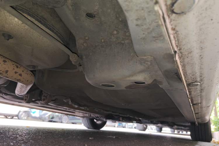 Used Roewe 350 2011 350D 1.5L Automatic Xunhao Edition Chassis Rear Right
