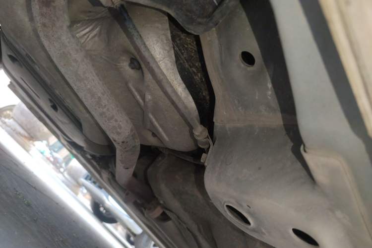 Used Roewe 350 2011 350S 1.5L Automatic Xunda Edition Chassis Rear Right