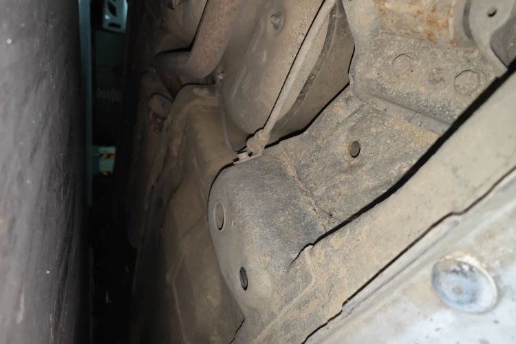 Used Roewe 350 2011 350S 1.5L Automatic Xunda Edition Chassis Rear Right