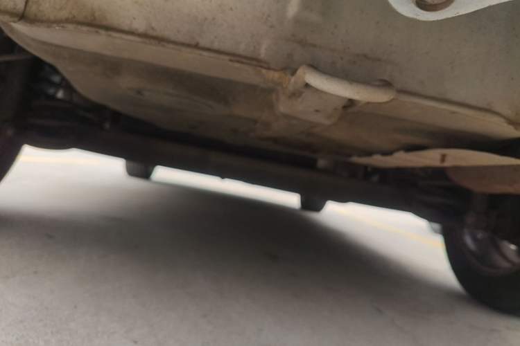 Used Roewe 350 2011 350S 1.5L Automatic Xunyue Edition Chassis Rear
