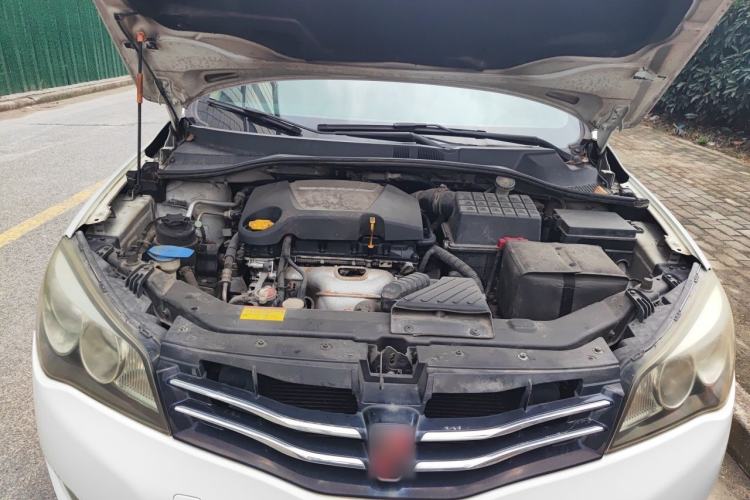 Used Roewe 350 2011 350S 1.5L Automatic Xunyue Edition Engine Bay