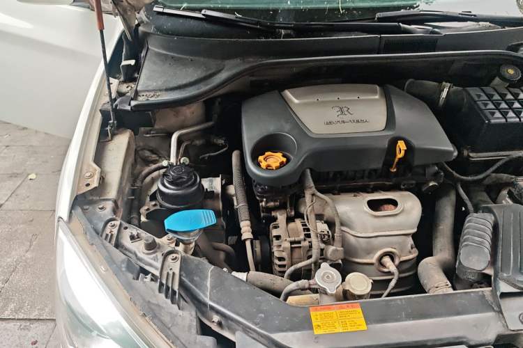 Used Roewe 350 2011 350S 1.5L Automatic Xunyue Edition Engine Bay Right