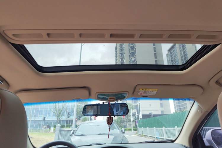Used Roewe 350 2011 350S 1.5L Automatic Xunyue Edition Headliner
