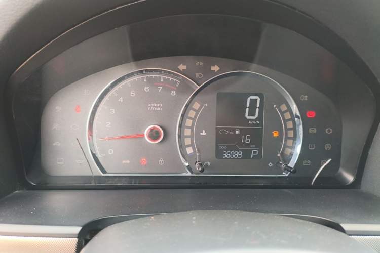 Used Roewe 350 2011 350S 1.5L Automatic Xunyue Edition Instrument Cluster