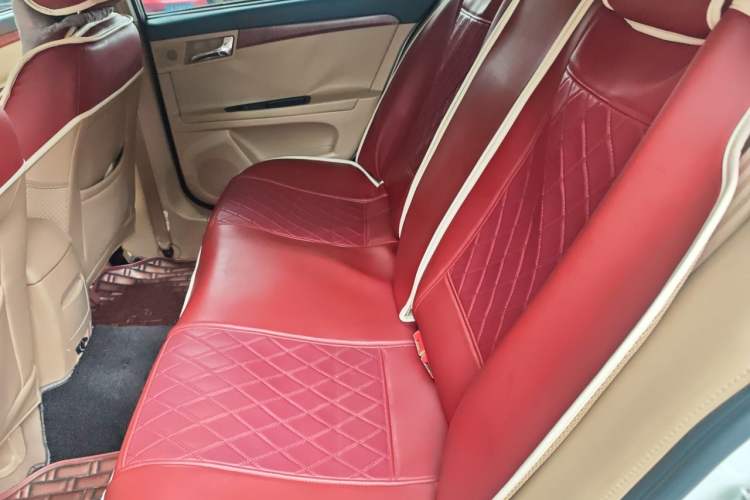 Used Roewe 350 2011 350S 1.5L Automatic Xunyue Edition Left Rear Seat