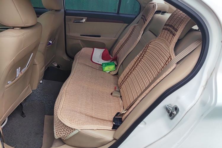 Used Roewe 350 2011 350S 1.5L Automatic Xunyue Edition Left Rear Seat