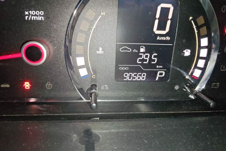 Used Roewe 350 2011 350S 1.5L Automatic Xunda Edition Odometer Close Up