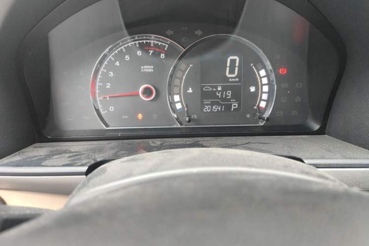 Used Roewe 350 2011 350S 1.5L Automatic Xunda Edition Odometer Close Up