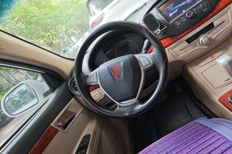 Used Roewe 350 2011 350D 1.5L Automatic Xunhao Edition Steering Wheel