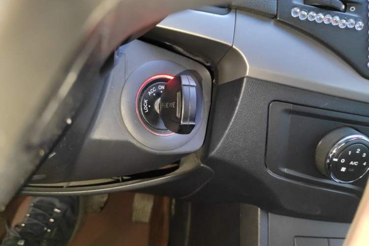 Used Roewe 350 2011 350S 1.5L Automatic Xunda Edition Vehicle Key