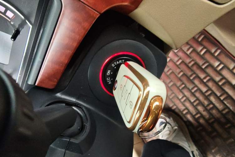 Used Roewe 350 2011 350S 1.5L Automatic Xunyue Edition Vehicle Key