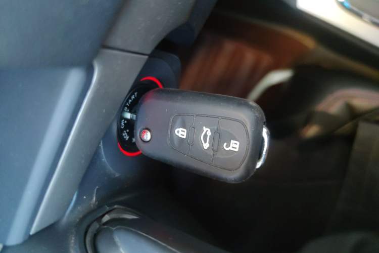 Used Roewe 350 2011 350S 1.5L Automatic Xunda Edition Vehicle Key
