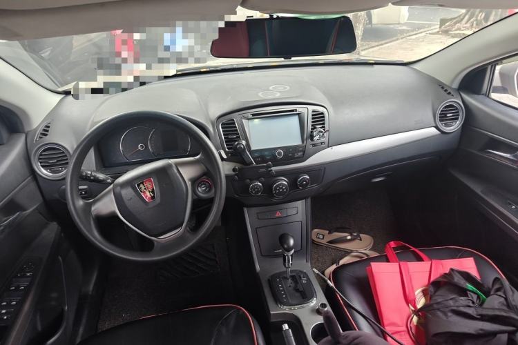 Used Roewe 350 2011 350S 1.5L Automatic Xunda Edition Center Console