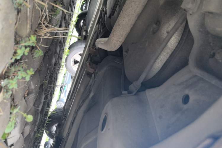 Used Roewe 350 2011 350S 1.5L Automatic Xunyue Edition Chassis Rear Right