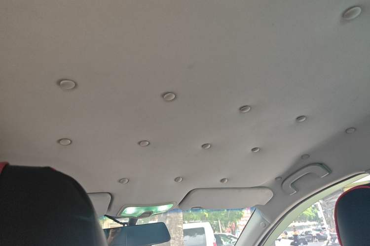 Used Roewe 350 2011 350S 1.5L Automatic Xunda Edition Headliner