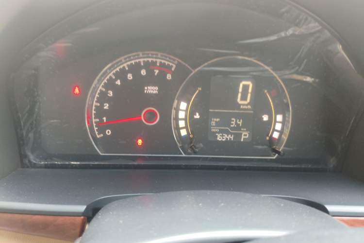 Used Roewe 350 2011 350S 1.5L Automatic Xunyue Edition Instrument Cluster