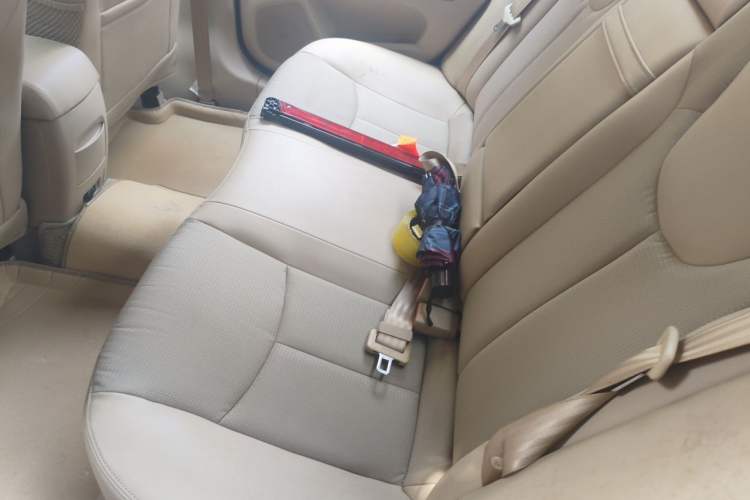 Used Roewe 350 2011 350S 1.5L Automatic Xunyue Edition Left Rear Seat