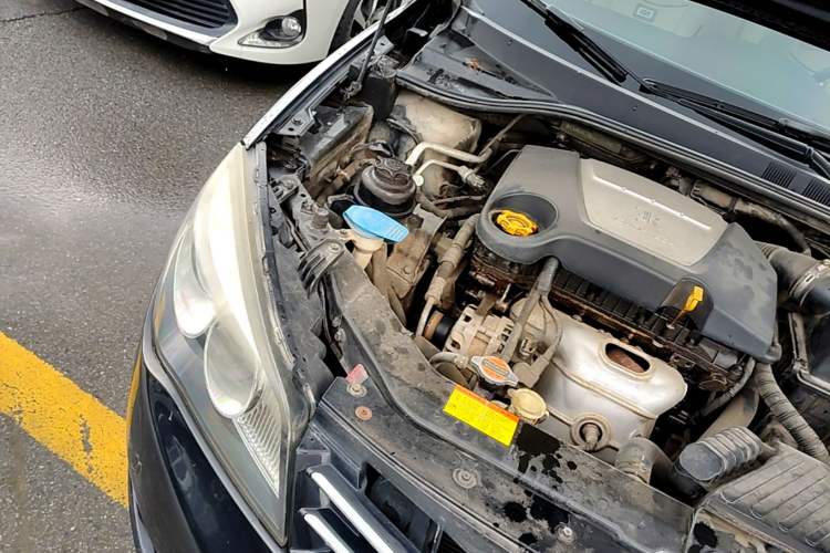 Used Roewe 350 2012 1.5L Automatic New Year Special Value Edition Engine Bay Right