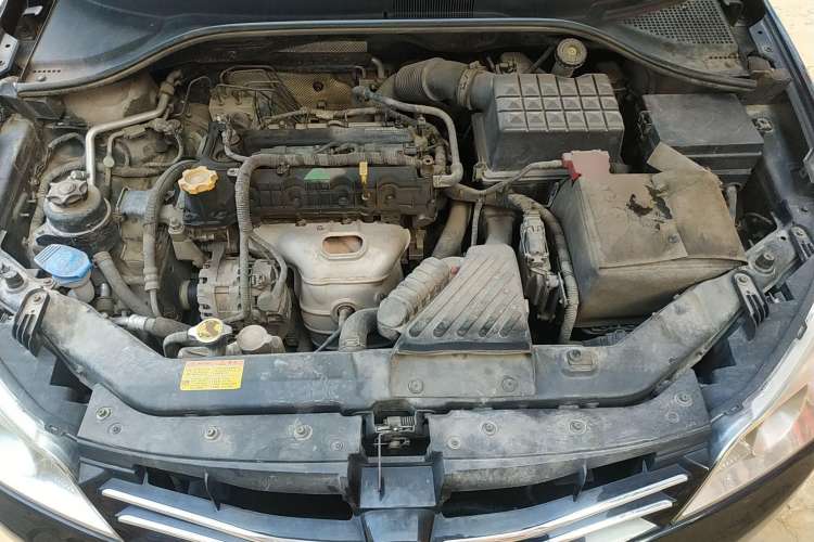 Used Roewe 350 2012 1.5L Automatic Smart Value Edition Engine Bay