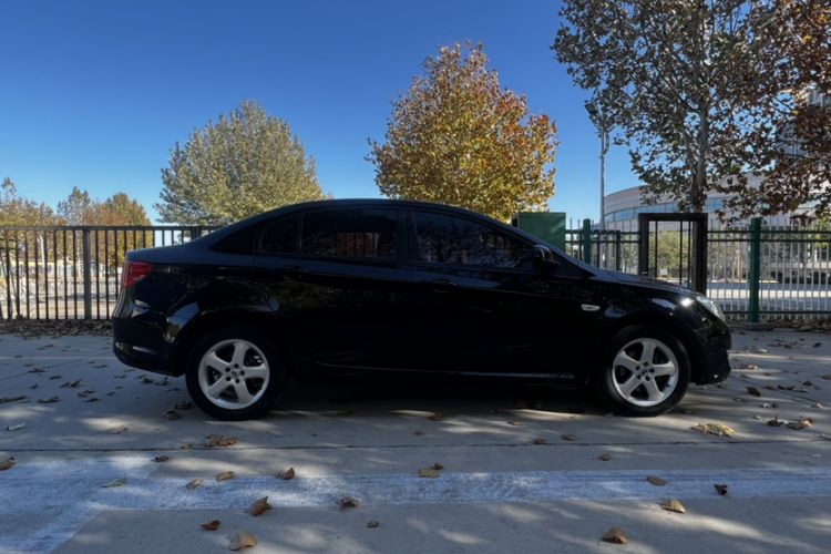 Used Roewe 350 2012 1.5L Automatic New Year Special Value Edition Exterior 6