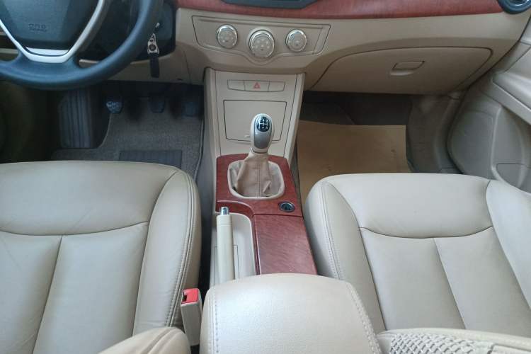 Used Roewe 350 2012 1.5L Manual Smart Value Edition Gear Lever