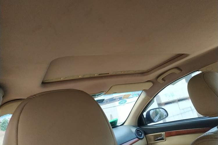 Used Roewe 350 2012 1.5L Automatic Smart Value Edition Headliner