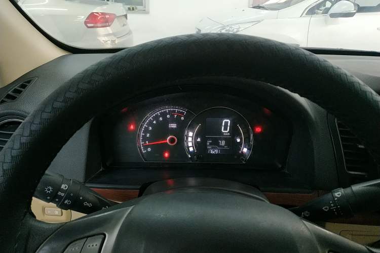 Used Roewe 350 2012 1.5L Manual New Year Special Value Edition Instrument Cluster