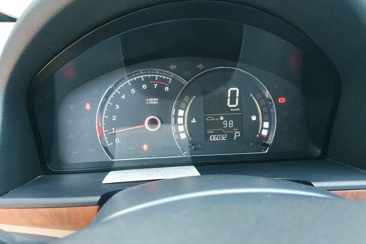 Used Roewe 350 2012 1.5L Automatic Smart Value Edition Instrument Cluster