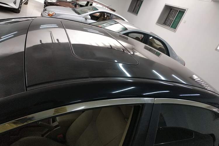 Used Roewe 350 2012 1.5L Manual New Year Special Value Edition Roof