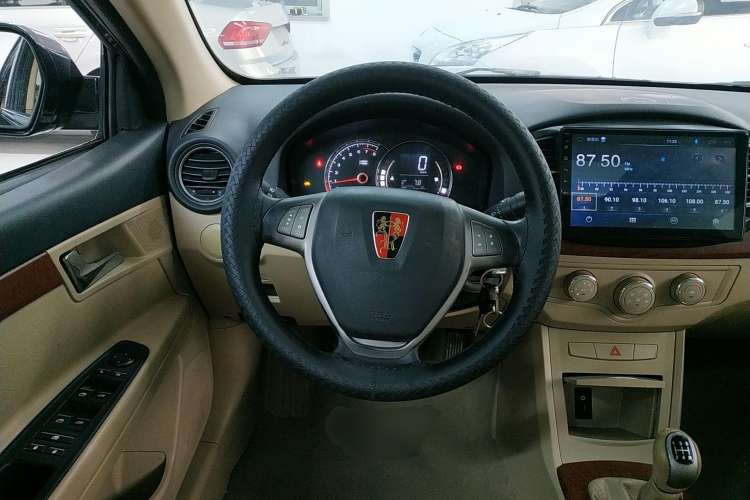 Used Roewe 350 2012 1.5L Manual New Year Special Value Edition Steering Wheel